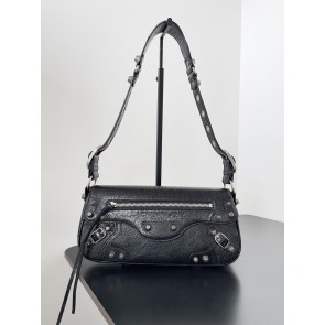balenciaga  266152Z5N02100157431913