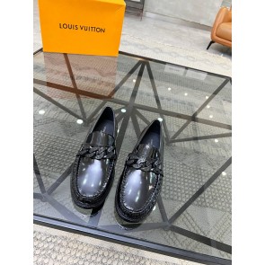 LOUS VUITON  237851Z5N0216204010661