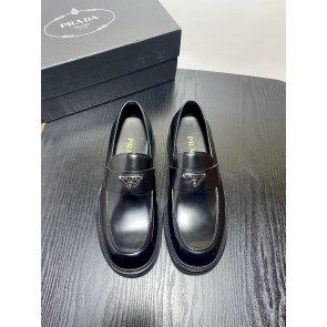 PRADA  237750Z5N0216204504762