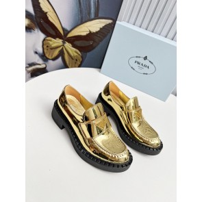PRADA  238917Z5N0216224251115