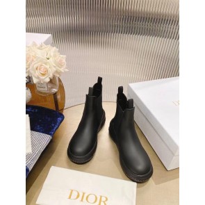 DIOR  234643Z5N0217013648263