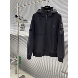 Canada Goose  286130Z5N02201301351477