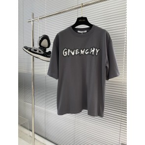 Givenchy  249664Z5N02250255012629