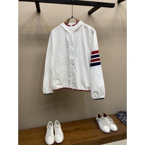 Thom Browne  254755Z5N0226125748275